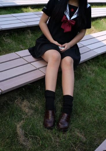扒开黑女人的p大荫蒂_国产剧免费观看超清
