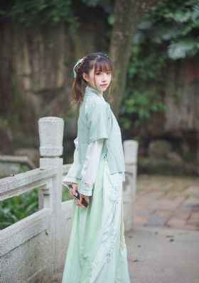 丰满女朋友bd高清_BD英语超清在线观看