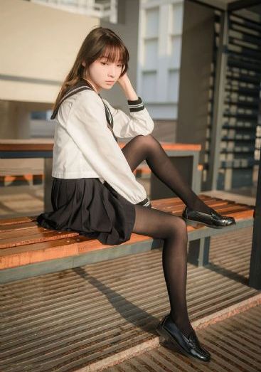 天王巨星夏冬短剧免费观看_免费高清观看