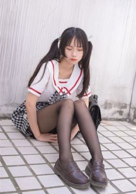 打扑克在线播放_BD英语全集免费播放