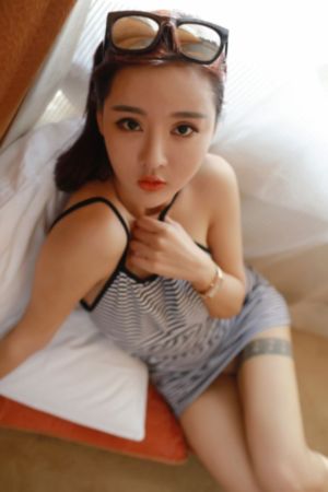 05年小姑娘唐先生舞蹈完整版_1080HD在线观看