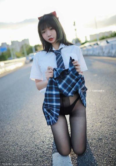 蜜桃av鲁一鲁一鲁一鲁_1080电影免费在线